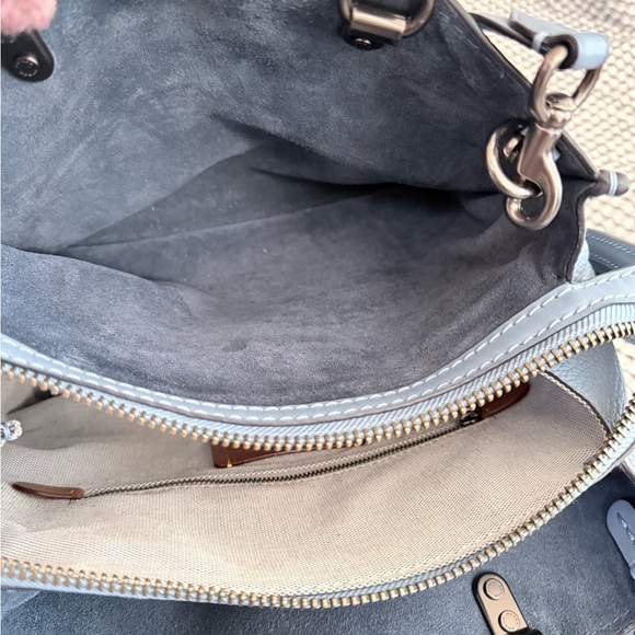 Beautiful Coach Rogue 1941 - Picture 4 of 10